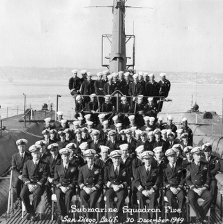 SS 348 Crew Picture 30 Dec 1949 small