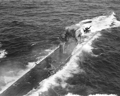 U 175 being sunk by gunfire 1972fa29ae6e907a14dfbf