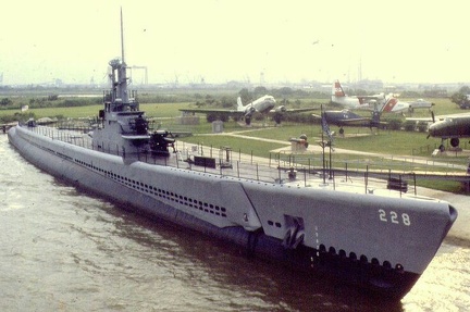 SS  228 USS DRUM