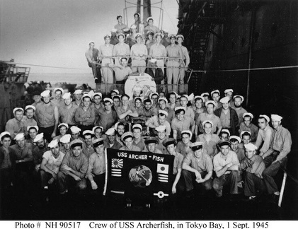 SS 311 USS ARCHER FISH CREW 