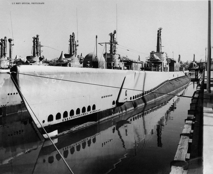 SS 412 USS Trepang25