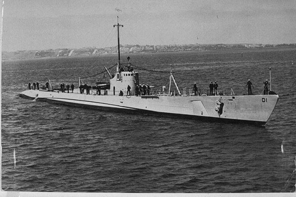 USS D 1 MOVIE SUB 509458949857