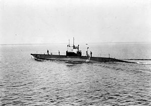 SS 42-USS_L-3_1915_h51126.jpg