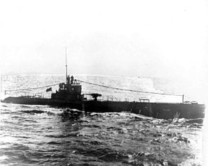 SS 96 USS R-19 (SS-96)