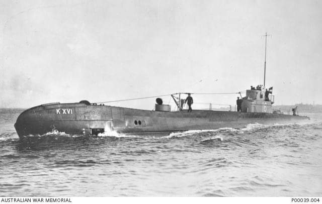 Dutch submarine 679.jpg