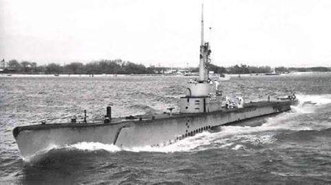 SS 336 USS CAPITANIE  681497.jpg